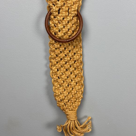 Vintage Macrame Towel Holder Home Decor Mid Century Boho Retro Brown - Picture 2 of 4